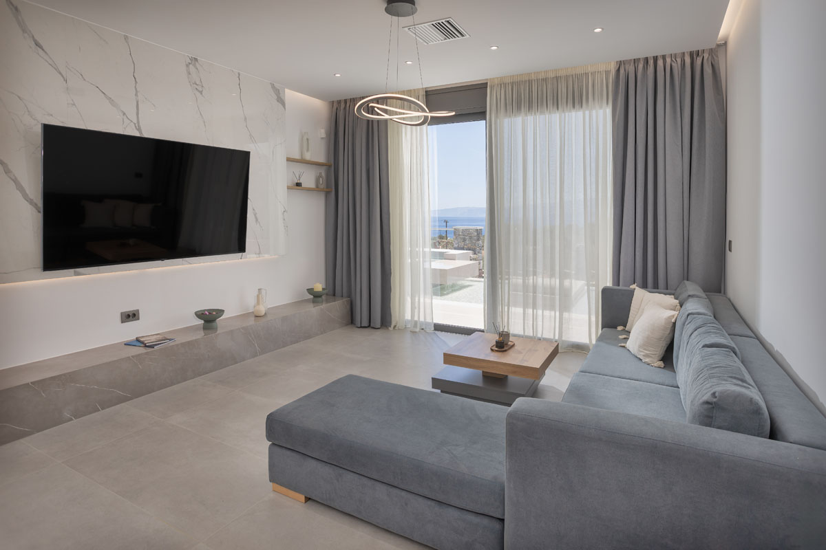 Zeus Luxury Villas